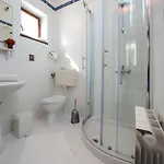 Carmelo Apartman