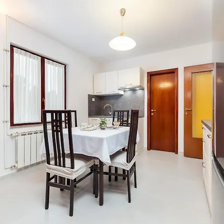 Apartman Carmelo