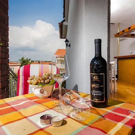 Lägenhet Carmelo Rovinj