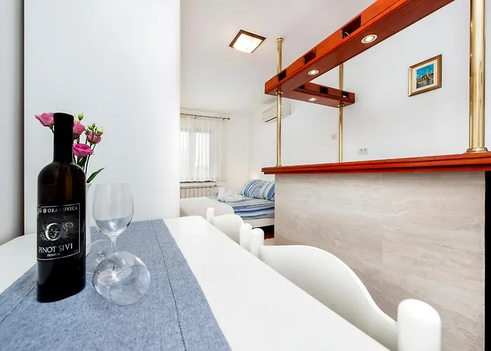 Carmelo Apartament *