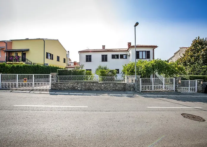 Carmelo Διαμέρισμα *