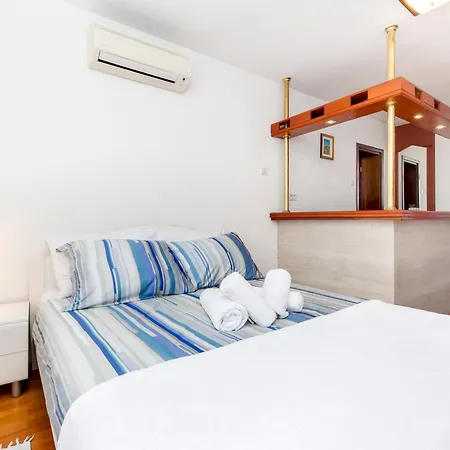 Carmelo Apartamento Rovinj