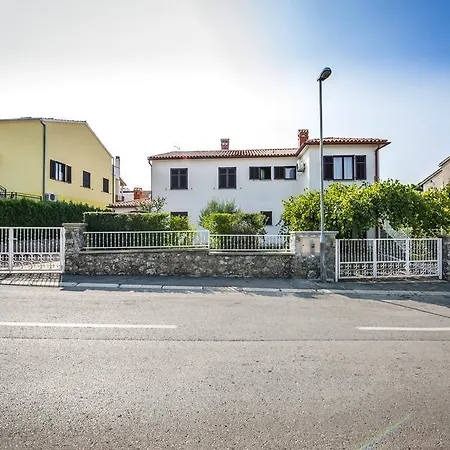 Carmelo Apartamento *